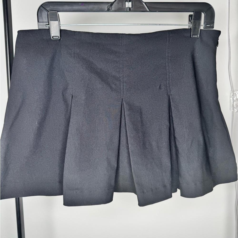 Black Pleated Mini Skirt